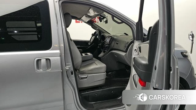 Hyundai The New Grand Starex 2020 Серебряный из Кореи, фото 3