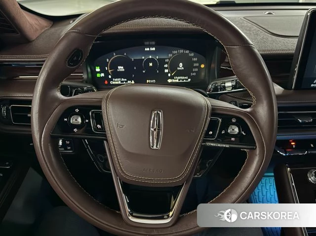 Lincoln Aviator 2nd generation 2022 Черный из Кореи, фото 3