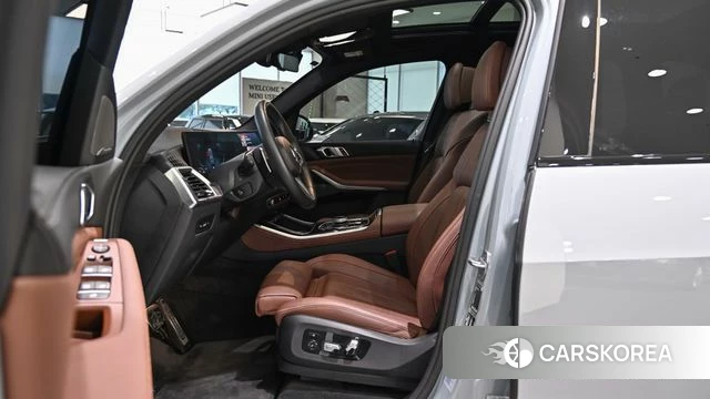 BMW X5 (G05) 2023 Цвет галактики из Кореи, фото 3