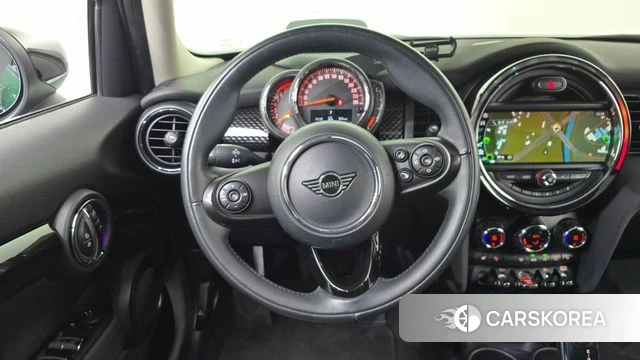 Mini Cooper S 2019 Зеленый из Кореи, фото 3