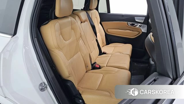 Volvo XC90 second Generation 2023 Белый из Кореи, фото 3