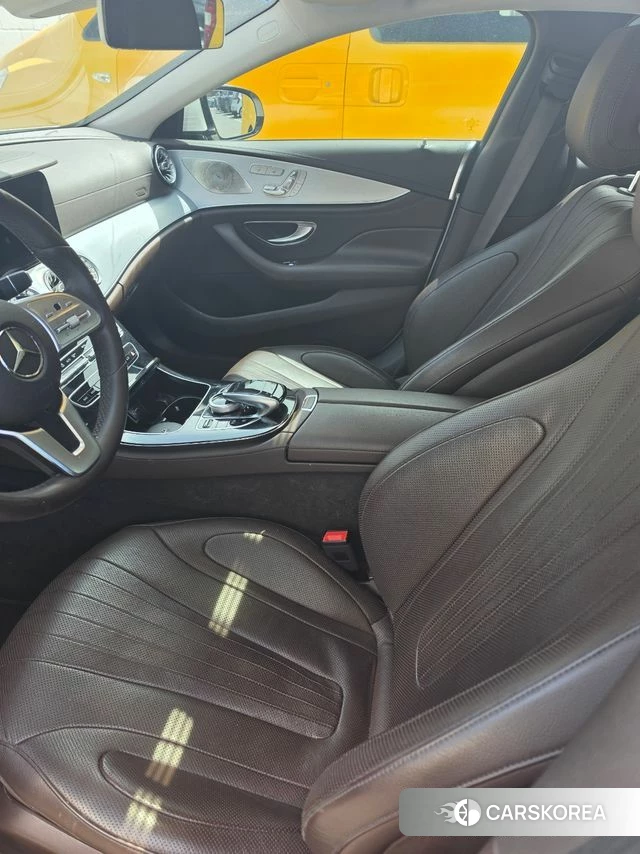 Mercedes-Benz CLS-Class C257 2018 Жемчужный цвет из Кореи, фото 3