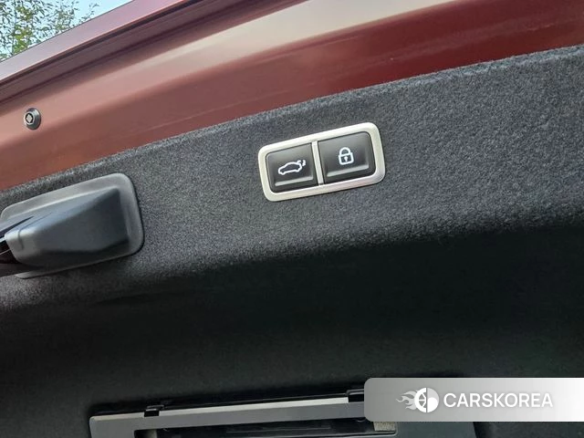 Genesis G80 (RG3) 2024 Красный из Кореи, фото 3