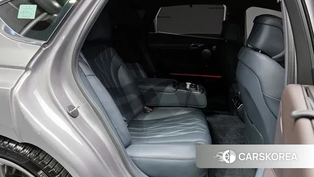 Genesis G80 (RG3) 2024 Серебристо-серый из Кореи, фото 3