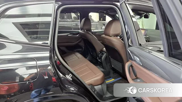 BMW X3 (G01) 2023 Черный из Кореи, фото 3