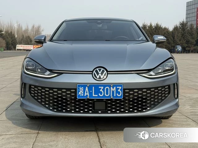 Volkswagen Lingdu 2023 Темно-серый из Китая, фото 3