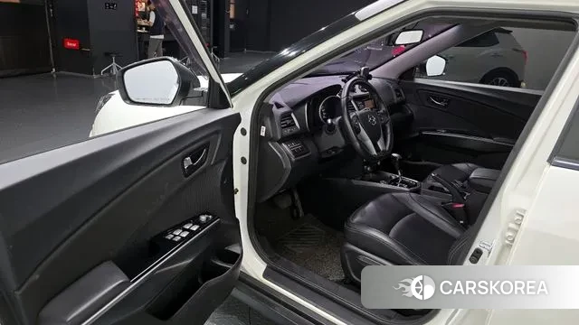 Ssangyong Tivoli Armor 2018 Белый из Кореи, фото 3