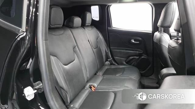 Jeep Renegade 2019 Черный из Кореи, фото 3