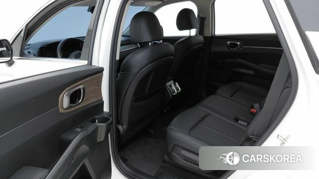 Kia Sorento 4th Generation 2023 Белый из Кореи, фото 3