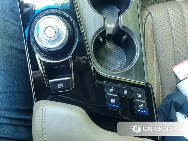 Kia K8 Hybrid 2021 Серебристо-серый из Кореи, фото 3