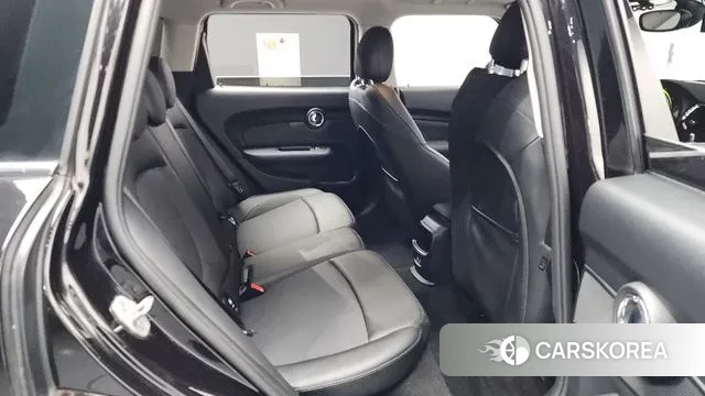 Mini Cooper Clubman 2021 Черный из Кореи, фото 3