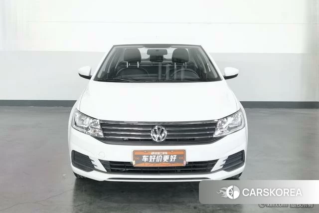 Volkswagen Lavida 2022 Белый из Китая, фото 3