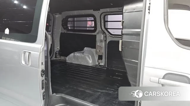 Hyundai The New Grand Starex 2019 Серебристо-серый из Кореи, фото 3