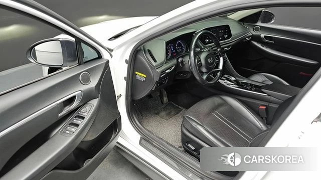 Hyundai Sonata (DN8) 2019 Белый из Кореи, фото 3