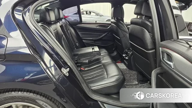 BMW 5 Series (G30) 2019 Черный из Кореи, фото 3