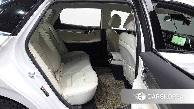 Hyundai The New Grandeur IG Hybrid 2021 Белый из Кореи, фото 3