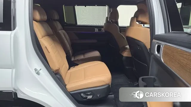 Hyundai Santa Fe (MX5) 2023 Белый из Кореи, фото 3