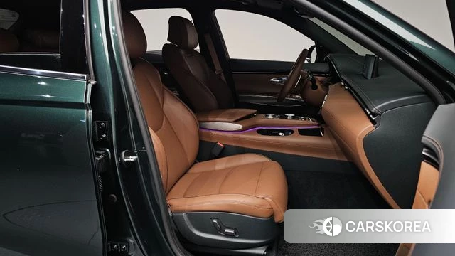 Genesis GV70 2021 Темно-зеленый из Кореи, фото 3