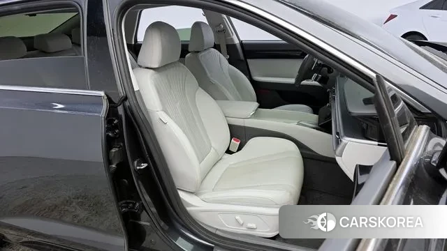 Hyundai Grandeur (GN7) 2022 Серый из Кореи, фото 3