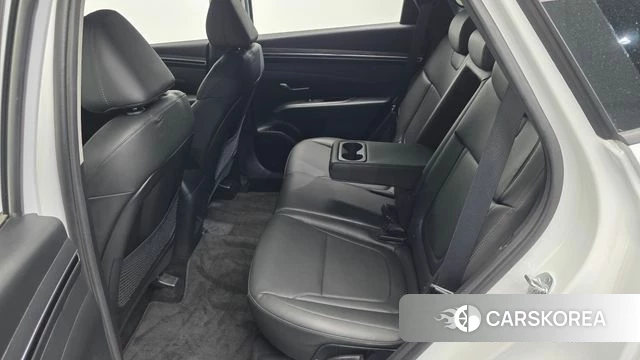 Hyundai Tucson (NX4) 2023 Белый из Кореи, фото 3