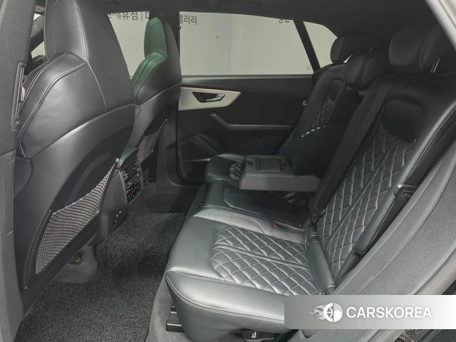 Audi Q8 (4M) 2022 Черный из Кореи, фото 3