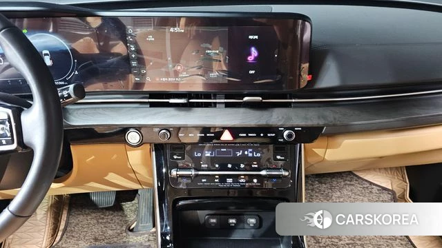 Kia Carnival 4th generation 2023 Белый из Кореи, фото 3