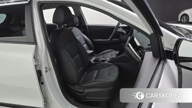 Kia The New Niro 2021 Белый из Кореи, фото 3