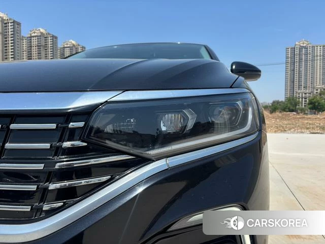 Volkswagen Passat PHEV 2022 Черный из Китая, фото 3