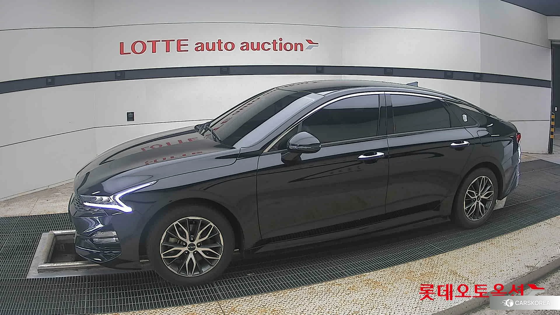Kia K5 2023 Aurora Black Pearl из Кореи, фото 3