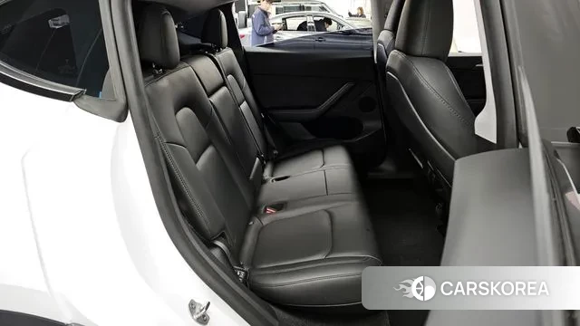 Tesla Model Y 2024 Белый из Кореи, фото 3