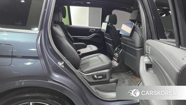 BMW X7 (G07) 2021 Серый из Кореи, фото 3