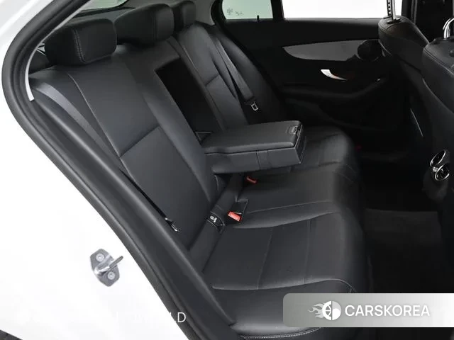 Mercedes-Benz C-Class W205 2019 Белый из Кореи, фото 3