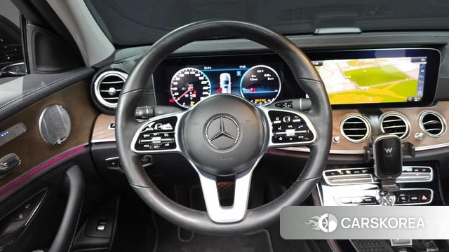 Mercedes-Benz E-Class W213 2019 Черный из Кореи, фото 3