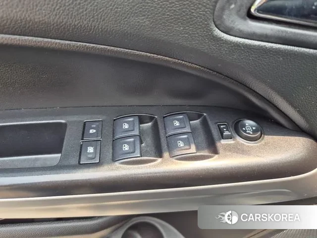 Chevrolet (GM Daewoo) Real New Colorado 2021 Серый из Кореи, фото 3