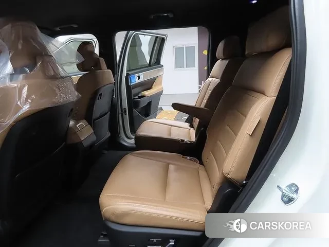 Hyundai Santa Fe (MX5) 2024 Белый из Кореи, фото 3