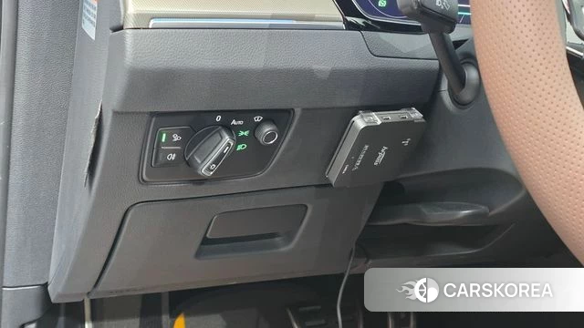 Volkswagen Arteon 2020 Серебристо-серый из Кореи, фото 3