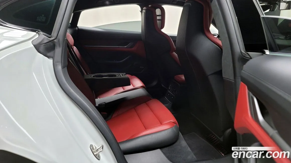 Porsche Taycan 2021 из Кореи, фото 3