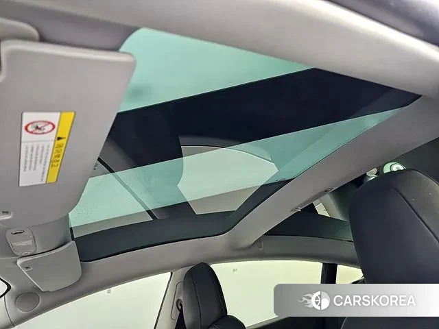 Tesla Model 3 2020 Красный из Кореи, фото 3