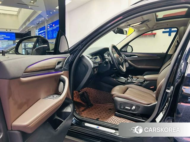 BMW X3 2022 Черный из Китая, фото 3