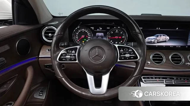 Mercedes-Benz E-Class W213 2019 Белый из Кореи, фото 3