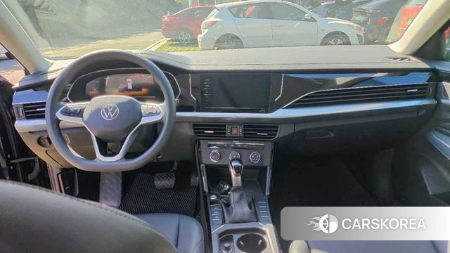 Volkswagen Passat 2025 Черный из Китая, фото 3