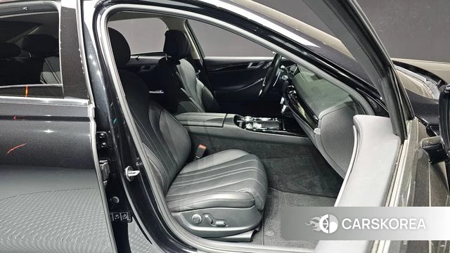 Genesis G80 (RG3) 2022 Черный из Кореи, фото 3