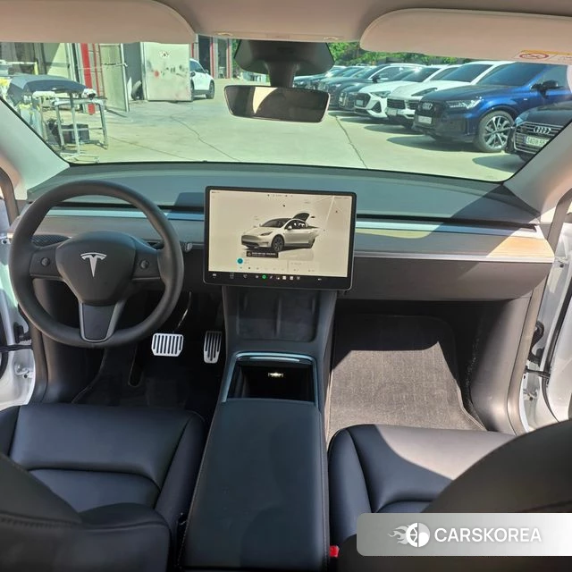 Tesla Model Y 2024 Белый из Кореи, фото 3