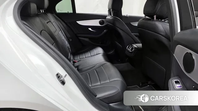 Mercedes-Benz C-Class W205 2021 Белый из Кореи, фото 3