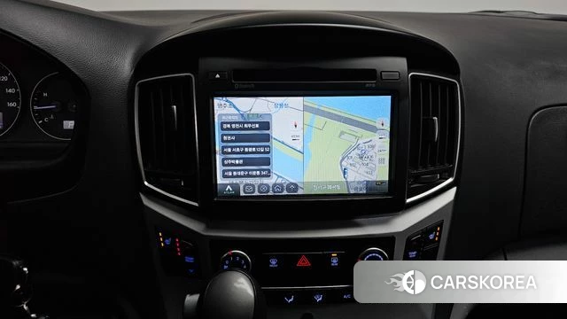 Hyundai Grand Starex 2018 Серебристо-серый из Кореи, фото 3