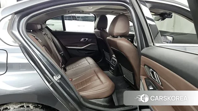 BMW 3 Series (G20) 2020 Серый из Кореи, фото 3