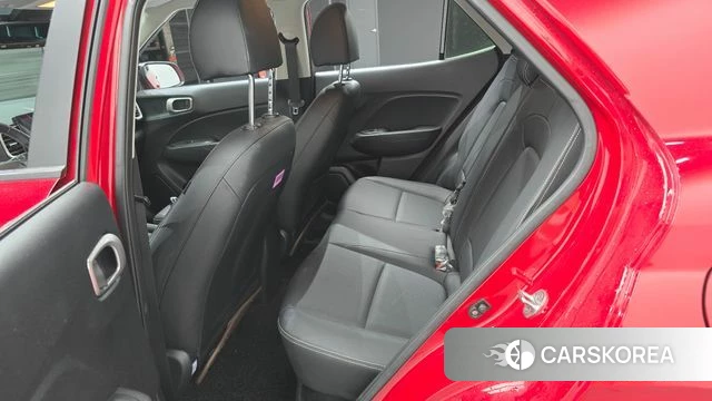 Hyundai Venue 2022 Красный из Кореи, фото 3