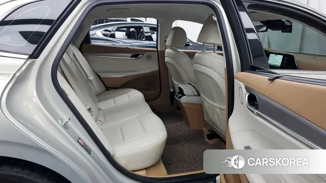 Hyundai The New Grandeur IG Hybrid 2019 Светло-серебряный цвет из Кореи, фото 3