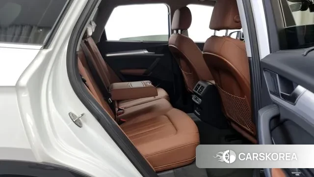 Audi Q5 (FY) 2022 Белый из Кореи, фото 3