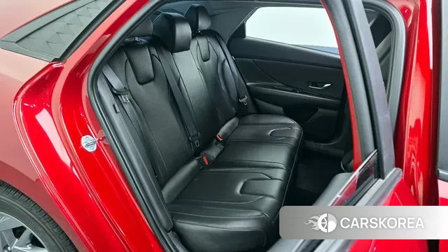 Hyundai The New Avante Hybrid (CN7) 2023 Красный из Кореи, фото 3